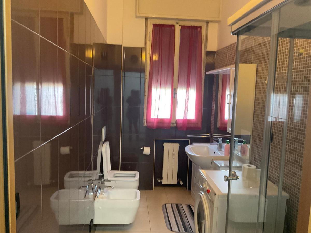 Splendido Appartamento In Zona Fiera A Болонья Екстер'єр фото